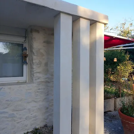 Maisonnette Soleil Casa de Férias Nîmes